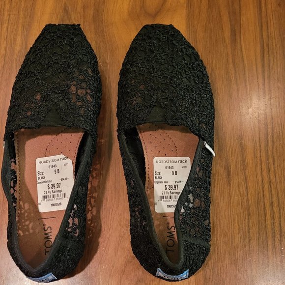 Tom Black Lace - Picture 3 of 3